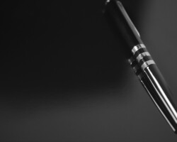 Mirror Gloss (MG) – Panneau MDF Mélaminé Finition Brillante Miroir